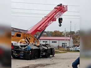 Повредивший провода кран оставил без света жителей трех районов Благовещенска