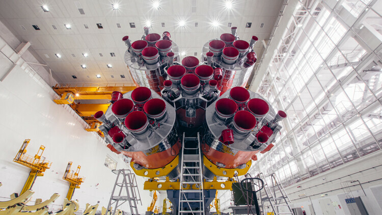 На космодроме Восточный завершена сборка ракетоносителя Союз21б Старт 14 октября
