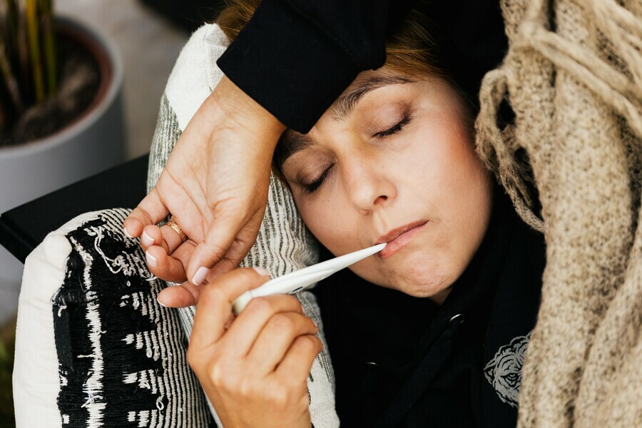 Новый рекорд осени по числу заболевших COVID19 установлен 12 октября в Амурской области