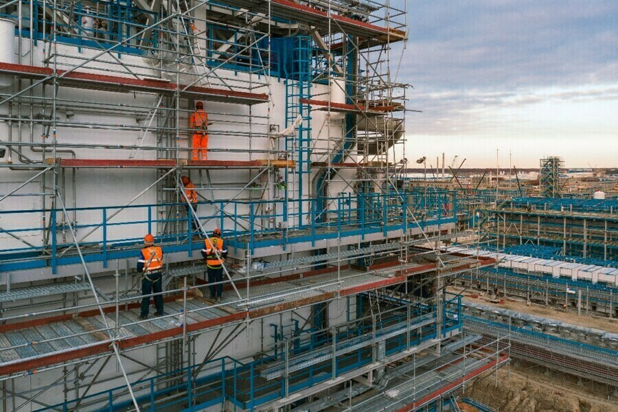 Московская компания судится с турецкой изза долга за перевозку рабочих на Амурский ГПЗ