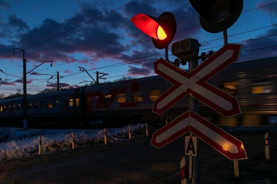 В Приамурье полностью перекроют железнодорожный переезд