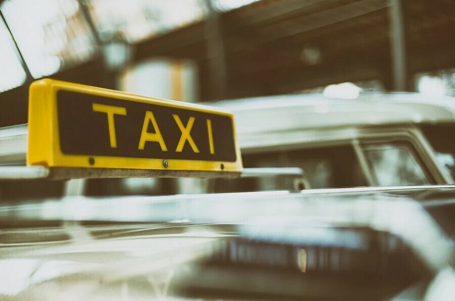 Благовещенские таксисты купившие современные автомобили могут получить до 4 миллионов Рассказываем как