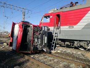 Изза аварии на железной дороге в Амурской области задерживаются два поезда
