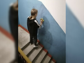 Мама девочки распылившей баллончик после замечания ответит перед законом 