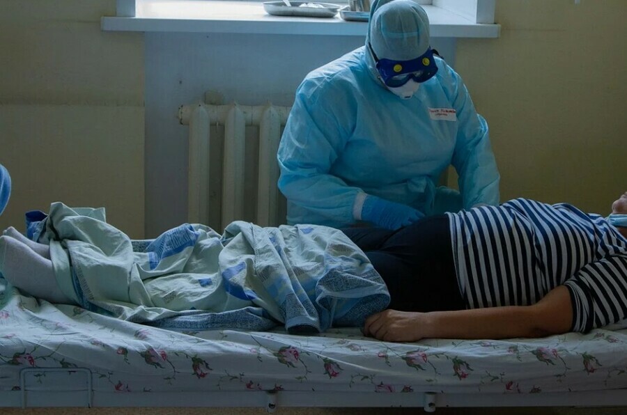 В Белогорске требуются медики для работы в инфекционном госпитале Им обещают достойную зарплату