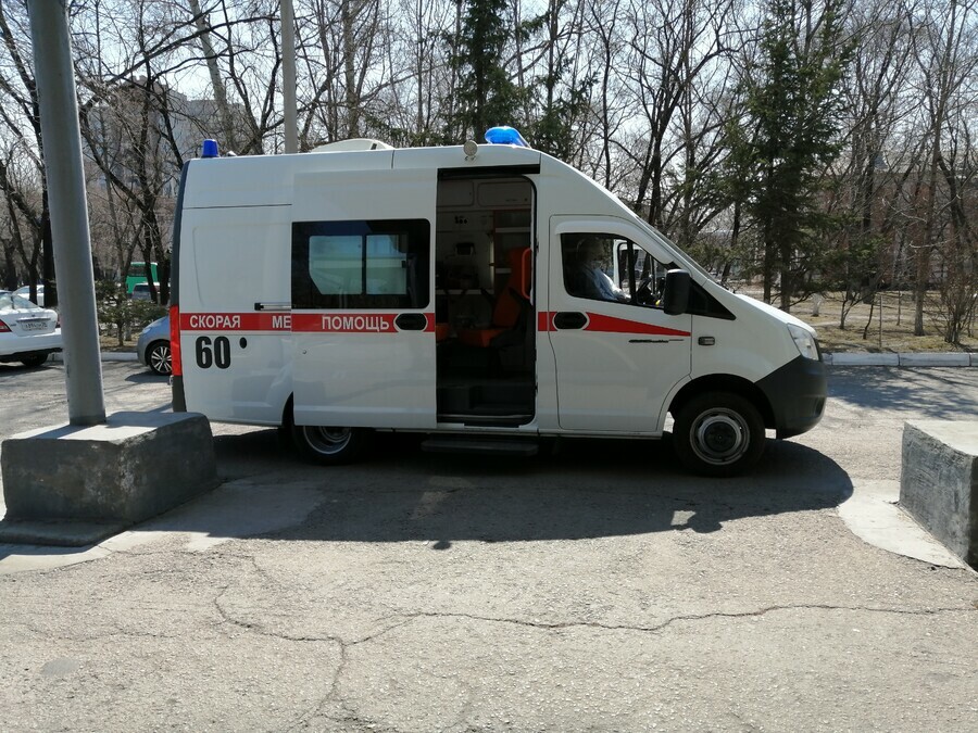 В одном из городов ЕАО все сотрудники скорой помощи отказались вакцинироваться и написали заявление на увольнение 