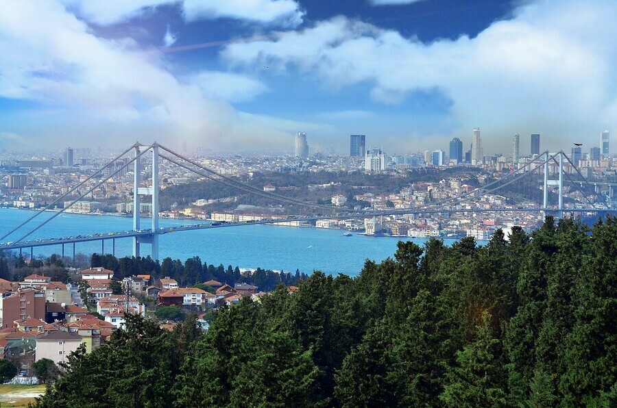 В Турции после открытия границ выросло число заражений коронавирусом