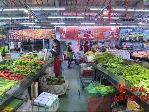 В Хэйхэ власти организовали населению доставку продуктов цены взяты под контроль