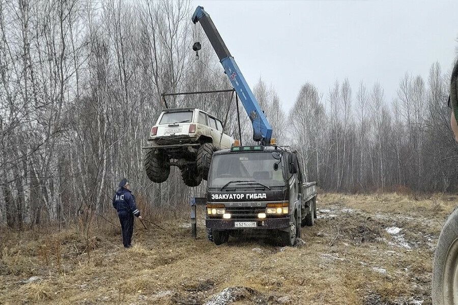 Браконьеры не сдаются очередных нарушителей поймали при попытке скрыться фото видео