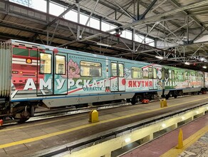 Это чудо в московском метро запустили поезд с вагоном где представлены рецепты блюд Дальнего Востока