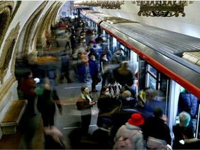 В московском метро один пассажир погиб пытаясь спасти другого