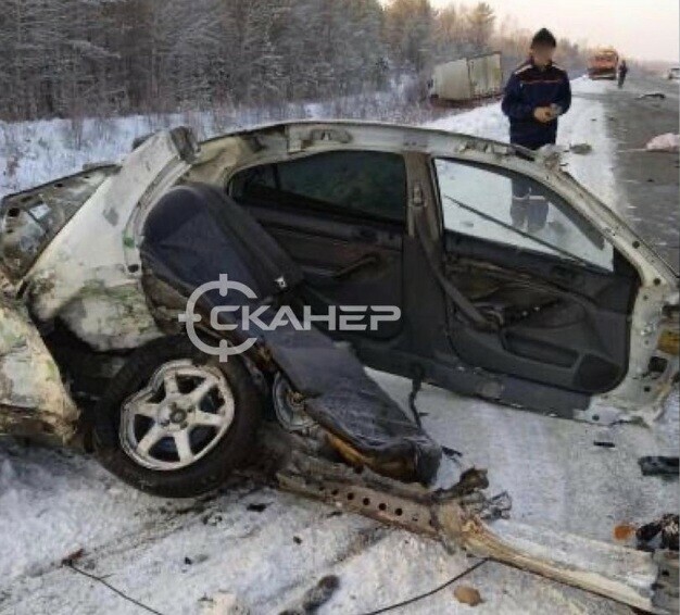 В полиции рассказали о втором погибшем в страшной аварии в Архаринском районе где разорвало легковушку