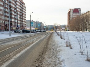 Территорий для уборки еще много мэр Благовещенска проверил как чистят город от снега фото