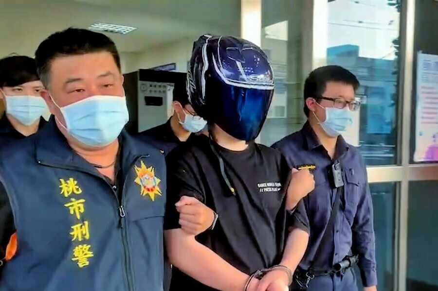 На Тайване покупатель зарезал продавца в ответ на просьбу надеть маску