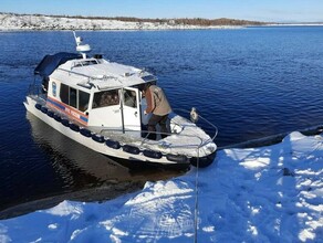 Амурчанину в акватории Бурейского водохранилища стало плохо На помощь отправились спасатели