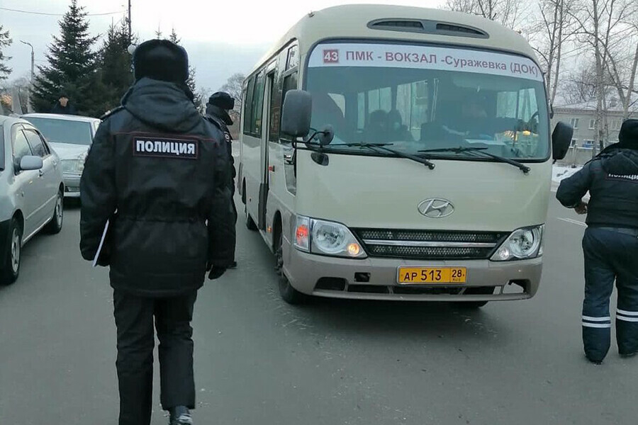 Рейд по проверке масок в автобусах прошел в Свободном 