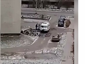 Медиков накажут за то что они отремонтировали дорогу к станции скорой помощи