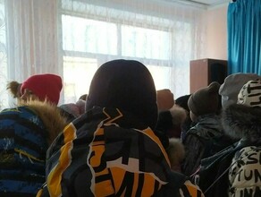 Изза сообщений о минировании в Благовещенске эвакуировали 4 школы