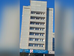 Возбуждено уголовное дело после падения женщины из окна областной клинической больницы в Благовещенске