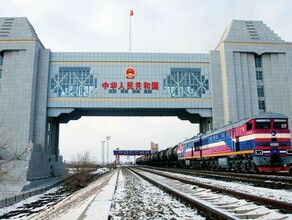 Китай прикрыл для грузоперевозок два крупнейших погранперехода Дальнего Востока