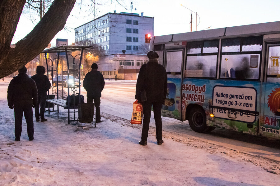 Более 200 водителей не хватает Благовещенску для нормальной работы автобусов