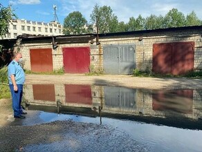 В Тынде авария в городской канализации Жители говорят о разливающихся по улице экскрементах