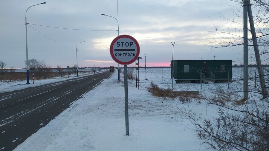 Международный мост Благовещенск  Хэйхэ скоро откроют На подъезде к нему уже появился пограничный пост