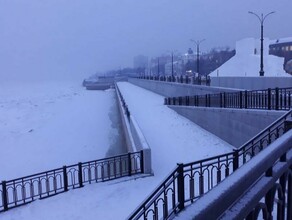 На Амуре в Благовещенске горожане заметили необычное природное явление фото