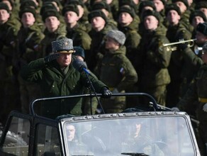 Полковники и высшие офицеры снимут каракулевые шапки по указу Путина