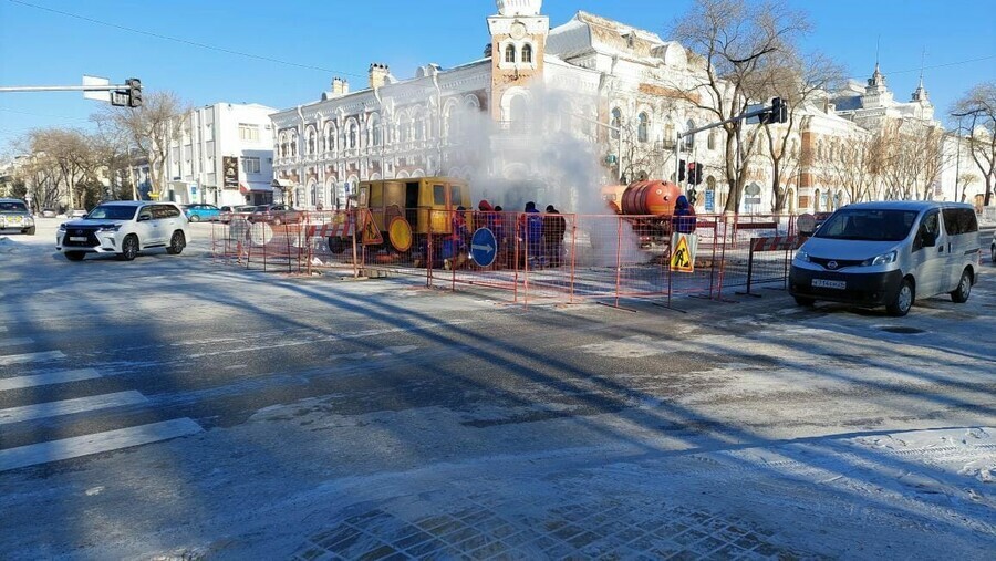 АКС в Благовещенске завершаются работы по восстановлению отопления в центре города