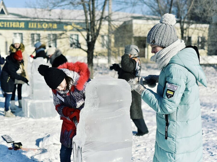 Школьников и студентов колледжей Амурской области приглашают на конкурс по созданию ледовых скульптур