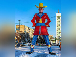 На площади Благовещенска во время праздников пострадала нога Гулливера