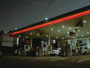 Стабильное подорожание как выросли цены на бензин в январе в Благовещенске
