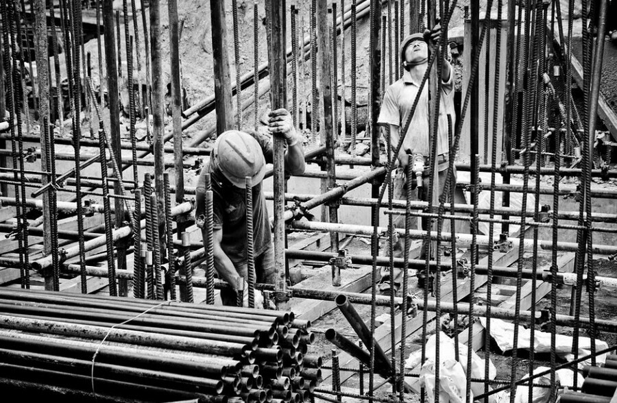 После открытия границ в Приамурье собираются отказаться от иностранной рабочей силы при строительстве жилья