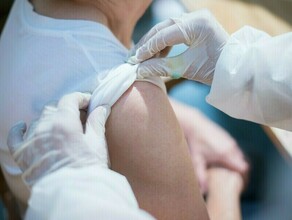 В Амурской области некоторые территории отличились при вакцинации подростков