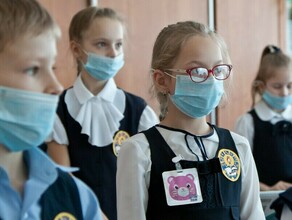 В России отменен карантин по COVID19 в классах школ и группах детских садов
