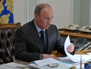 Президент Путин поручил губернаторам обеспечить возможность вызывать врача на дом через Госуслуги