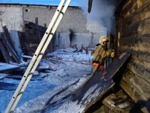 В Шимановске при пожаре пострадала женщина