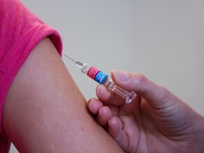 Врачи в России выразили недоверие вакцине от COVID19