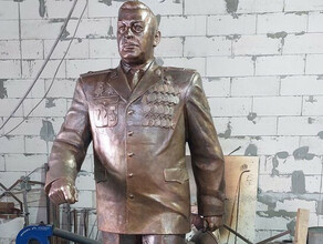 Памятник Герою Советского Союза готовят к отправке в Благовещенск  