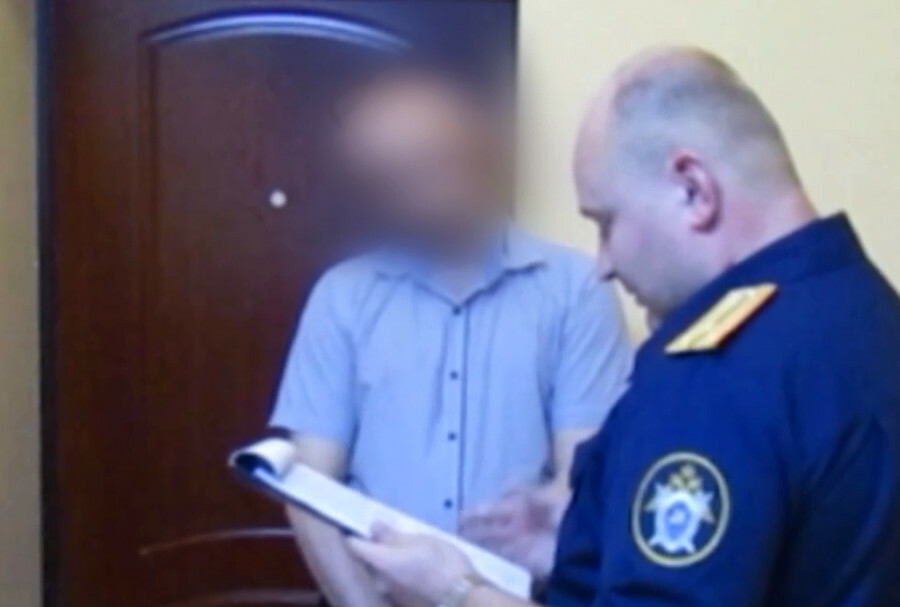 В Приамурье эксполицейского будут судить за коррупционные преступления