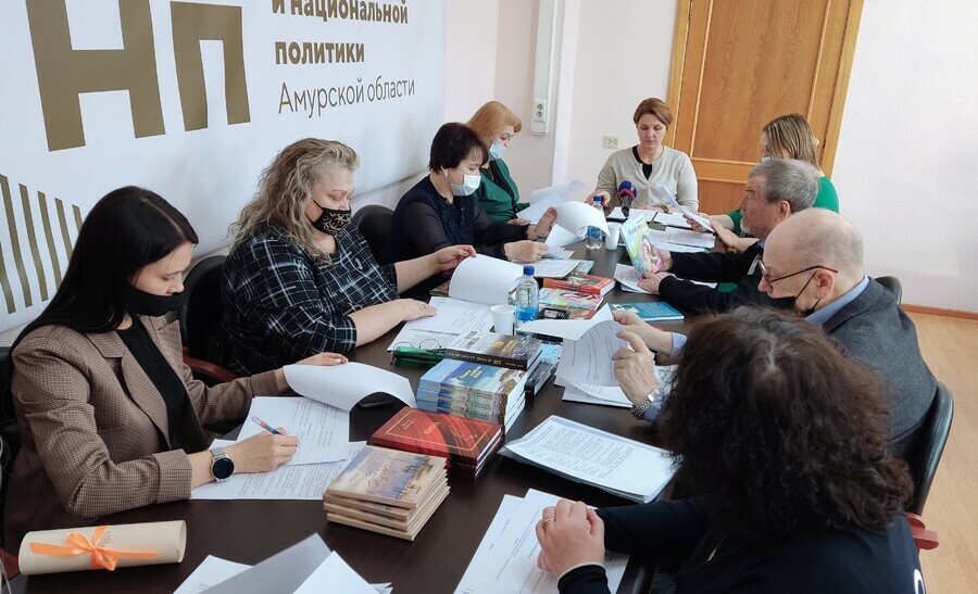 В Амурской области сформирован шортлист премии в области литературы и искусства за 20202021 годы