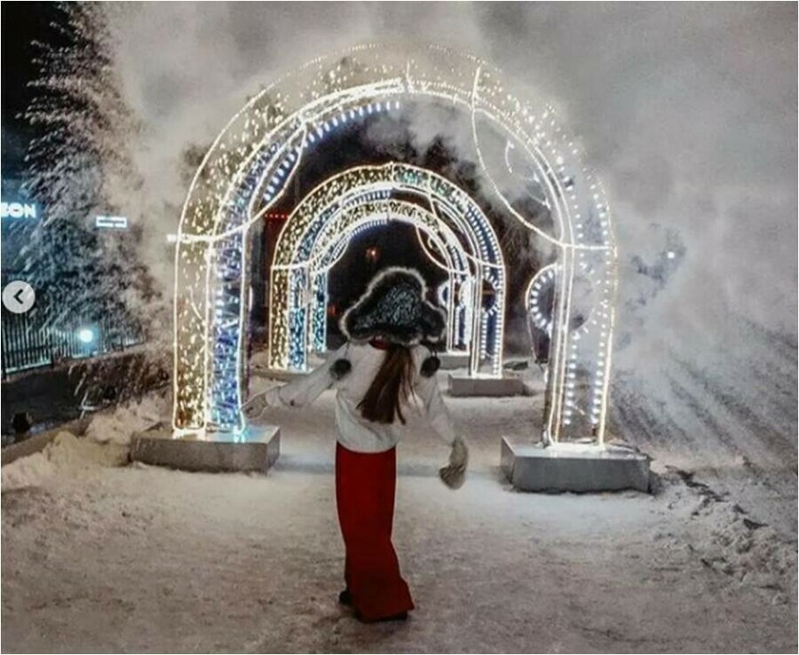 Последний новогодний вагон В парке Дружбы в Благовещенске начнется демонтаж праздничного оформленияфото