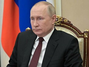 Путин подписал закон об отмене НДС для физлиц при покупке в банках драгметаллов в слитках