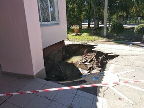 Во время тропического ливня в городе затопило 3 детских сада и 2 школы Один сад в микрорайоне пришлось закрыть