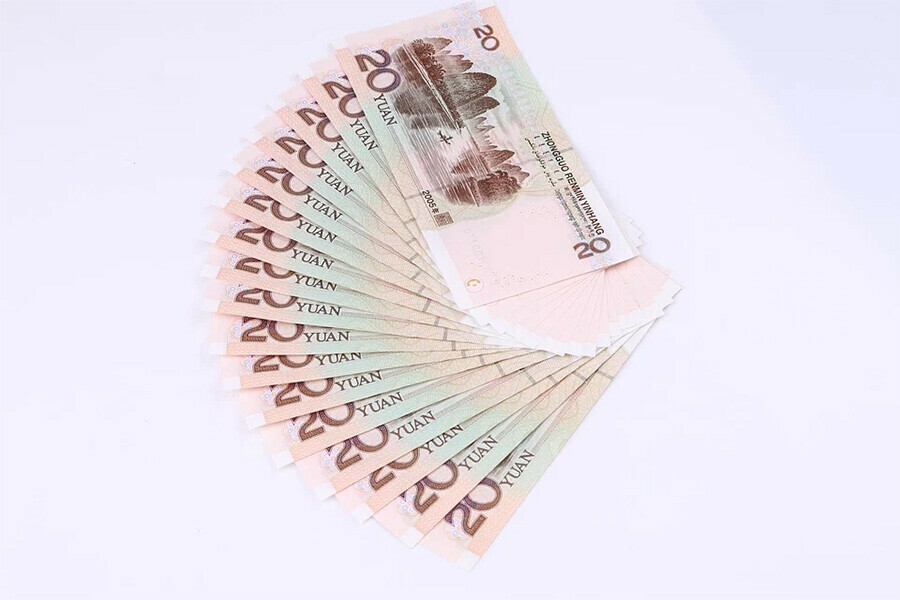 Российская валюта укрепляется Курс юаня упал ниже отметки в 19 рублей