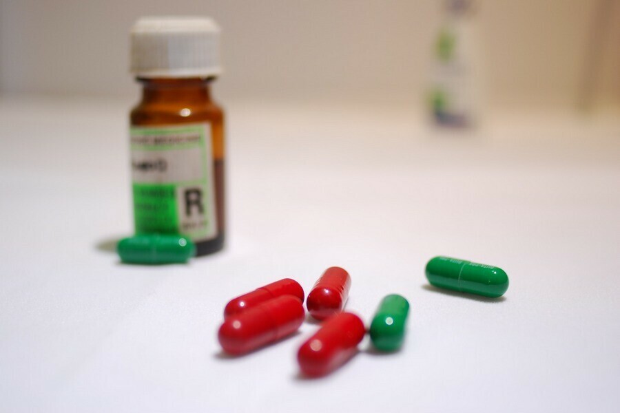 Власти Приамурья сообщают что в медорганизациях сформирован запас лекарственных препаратов
