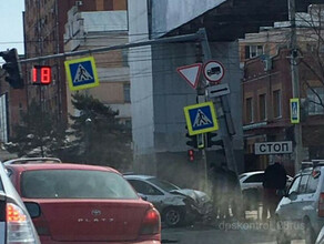 Виновник ДТП в Благовещенске отремонтирует консоль светофора за 150 000 собственных рублей