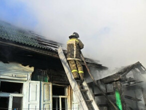 В Тынде при пожаре в дачном домике пострадала пожилая женщина