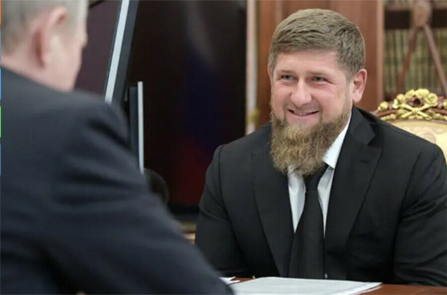 СМИ главе Чечни Рамзану Кадырову присвоили звание генераллейтенанта